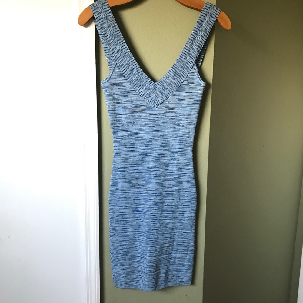 La Cite NWT Sky blue Multi blues Bodycon sleeveless dress Size XS